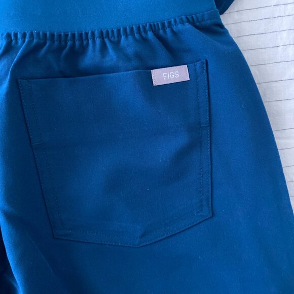 Figs Scrubs - Picture 7 of 8